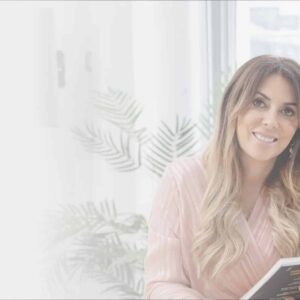 Anne-Marie Mayers, founder of Soul Awakening Academy, teaching the Master Spiritual Life Coach & Energy Psychology Diploma for aspiring trauma-informed spiritual coaches.